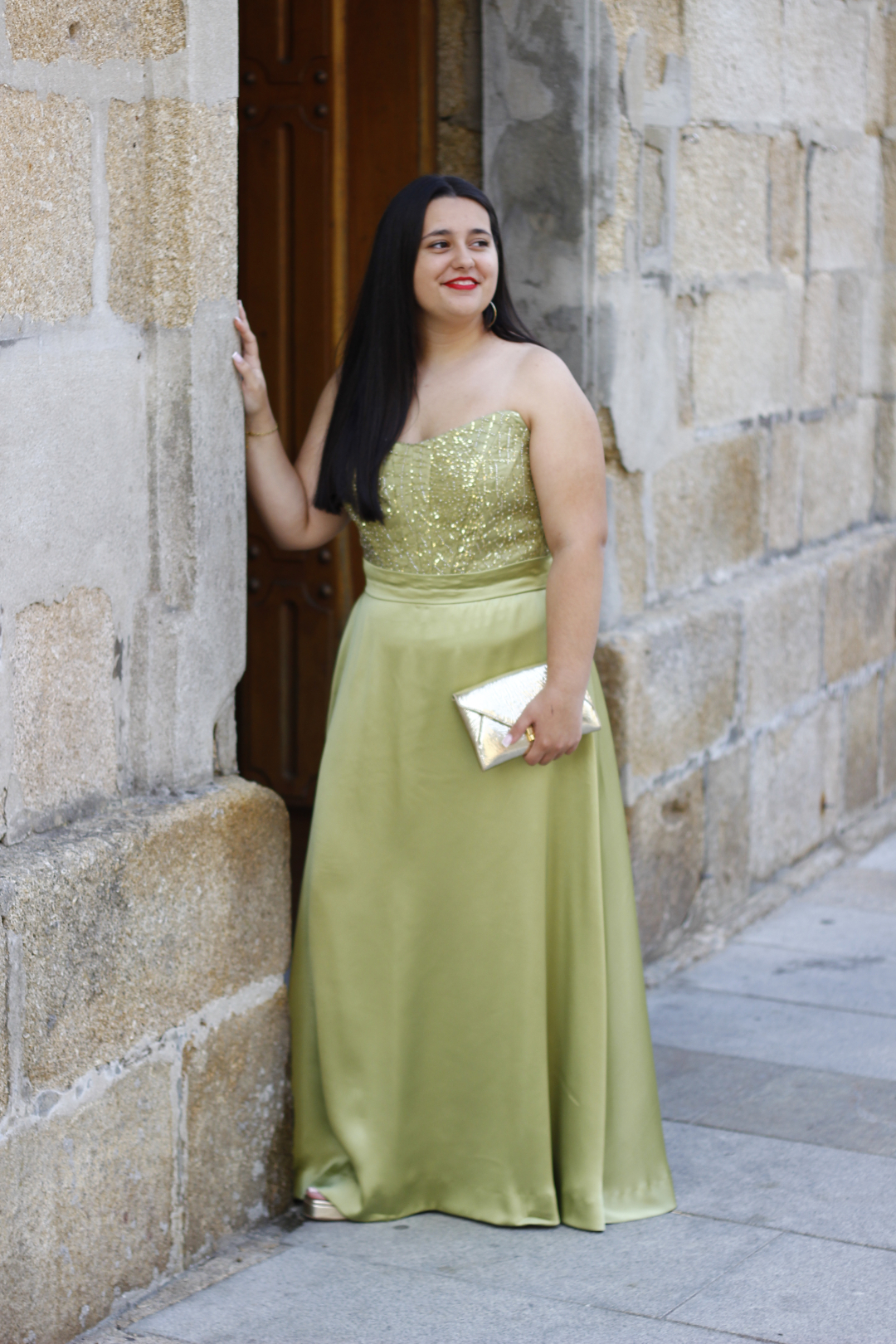 Vestido pedrería